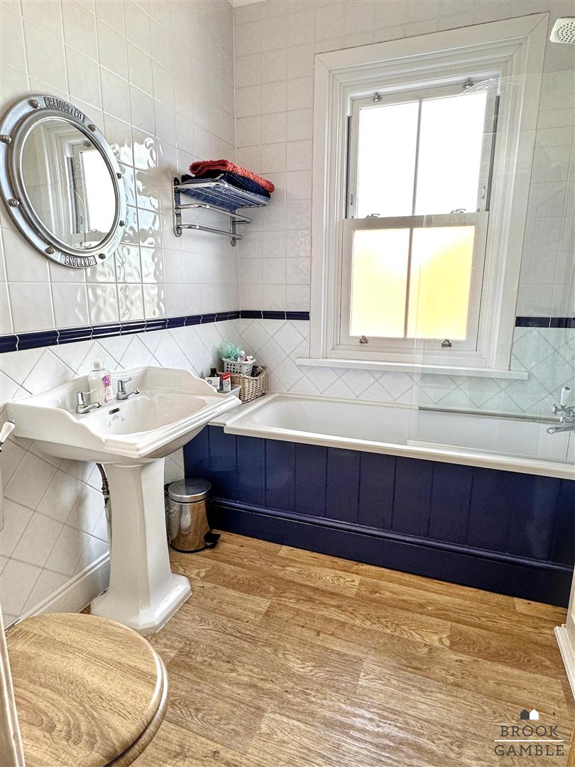 4 Bedroom House. Milton Road in Eastbourne,  24